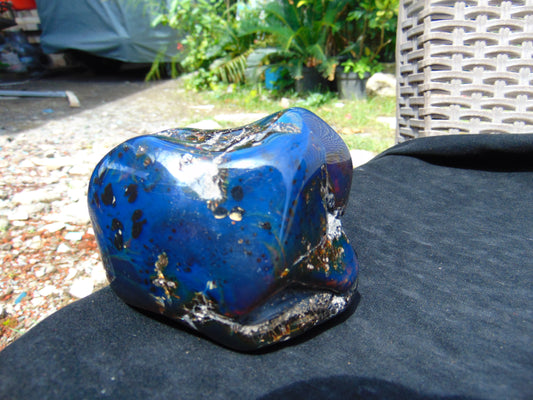 220 gr Blue Polished 95x75x54 mm Indonesia Blue Amber for Healing 26ML186