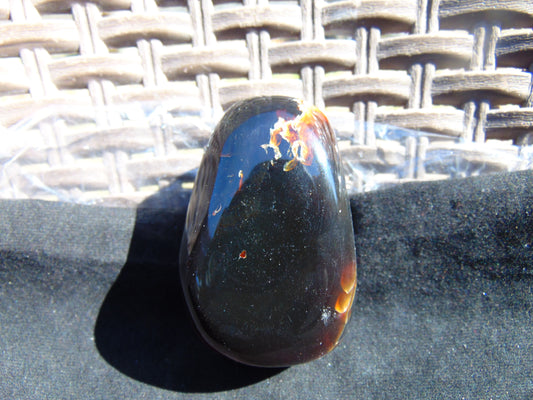 90 gram Shaped Square Block fully Drilled Polished 10x9x9 cm Indonesia Dark Amber for Healing 26bf45