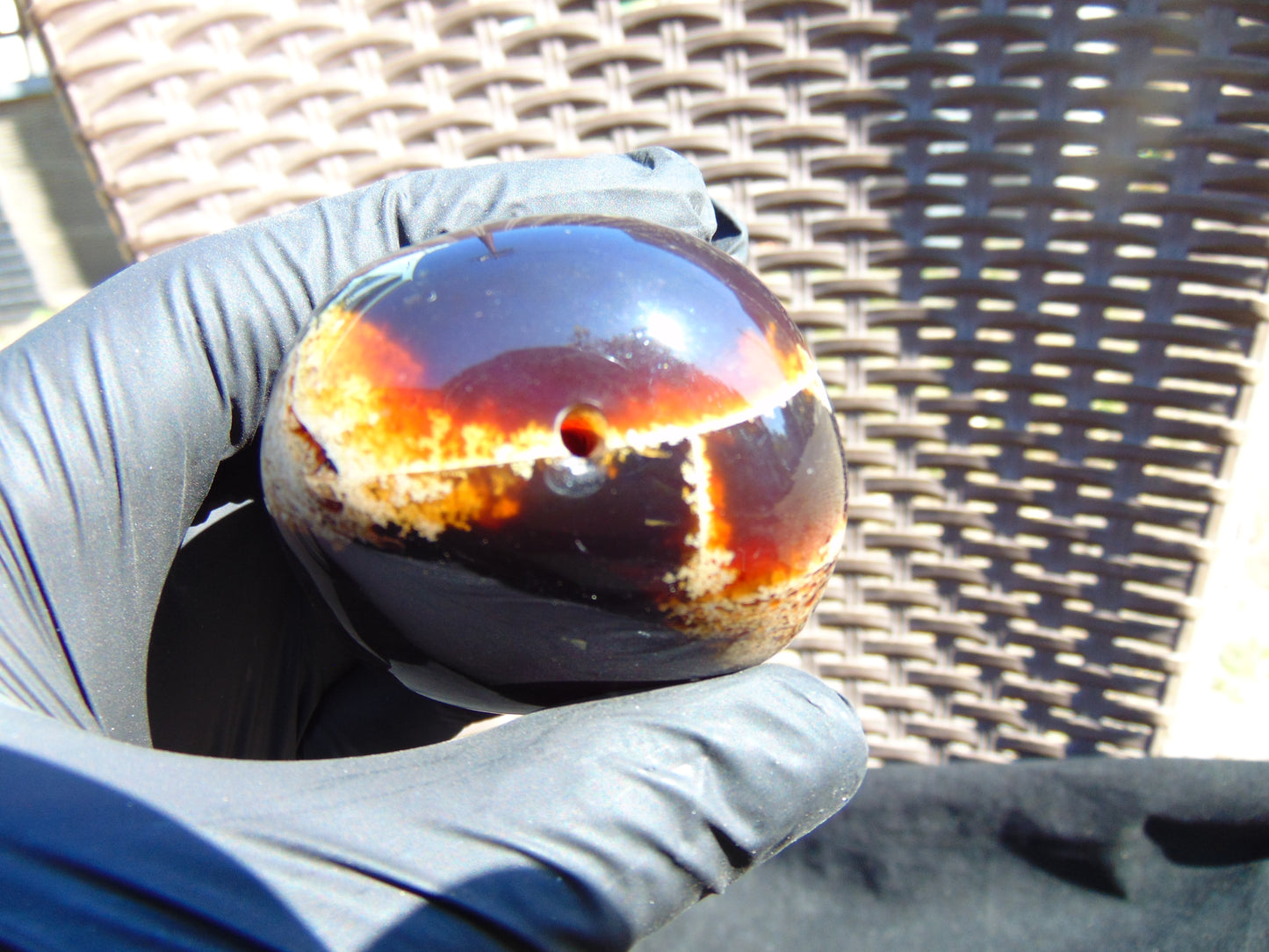 82 gram Shaped Square Block Polished 10x9x9 cm Indonesia Drilled Amber for Healing 26bf109