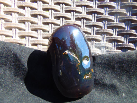 123 gram Shaped Square Fully Drilled Polished 10x9x9 cm Indonesia Green White Amber for Healing 26bf93