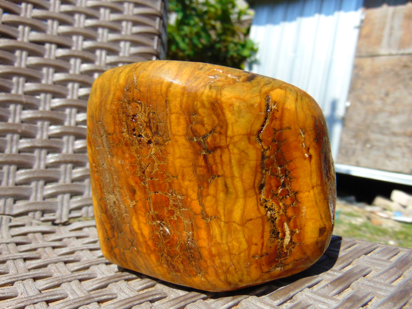 411 gram Polished Indonesia Yellow Fragrance Amber for Healing FK11
