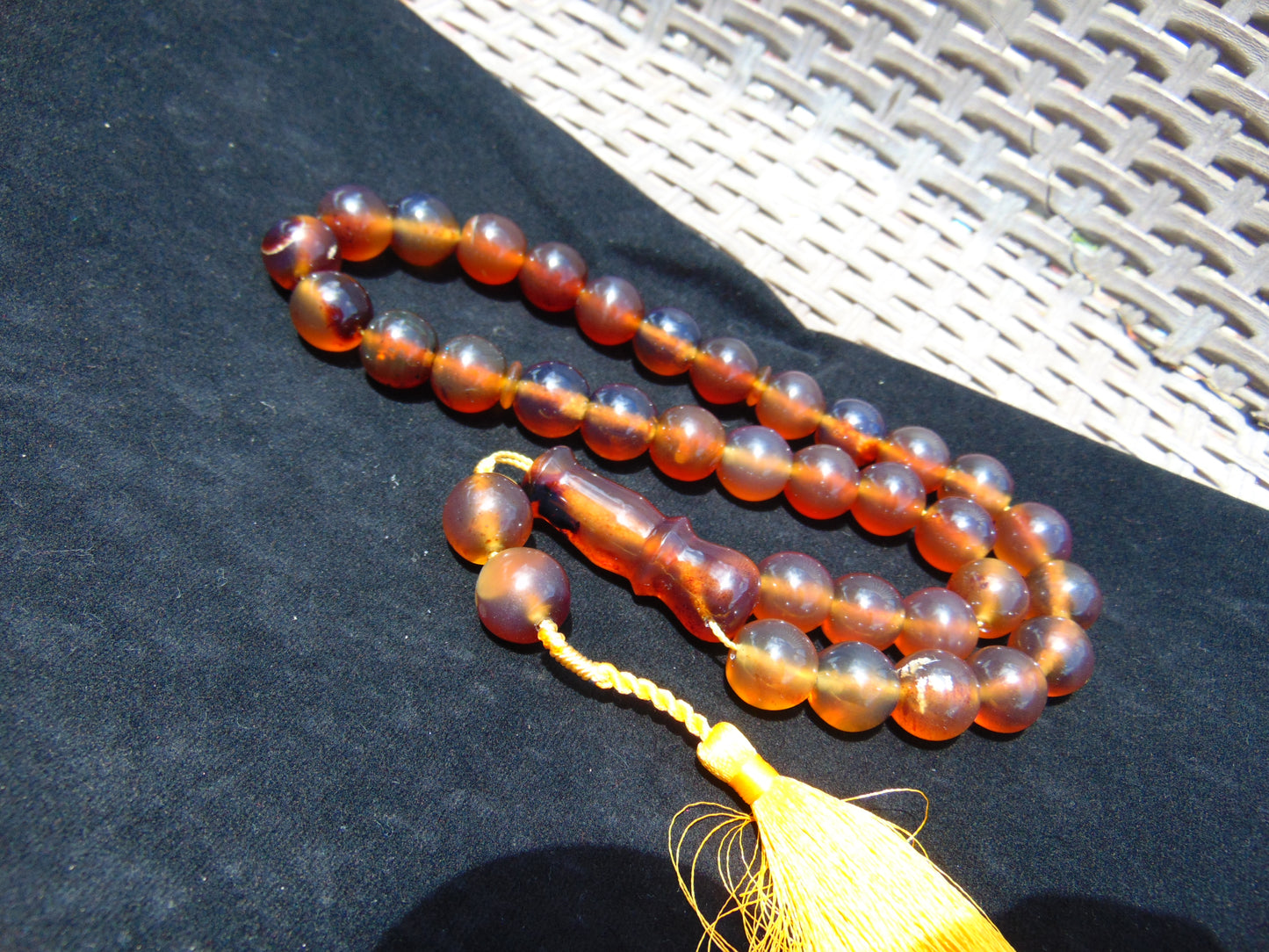 89 gr Tasbih Mesbah Rosary 33+2 Beads 16 mm Indonesian Yellow Bluish Amber for Healing 26TBE4