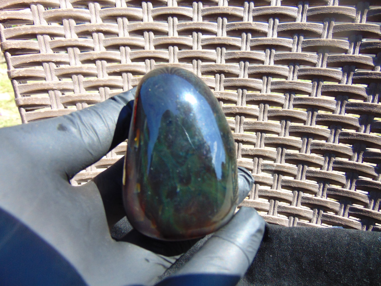 50 gram Shaped Square Block Drilled Polished 10x9x9 cm Indonesia Green Amber for Healing 26bf107