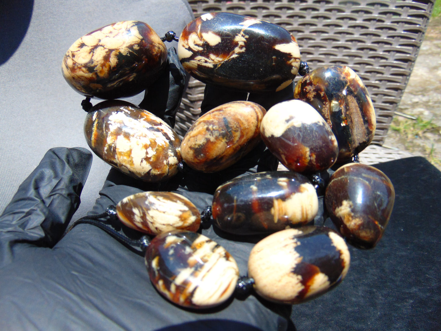 130 gr Small Necklace Indonesian white Amber for Healing NE38