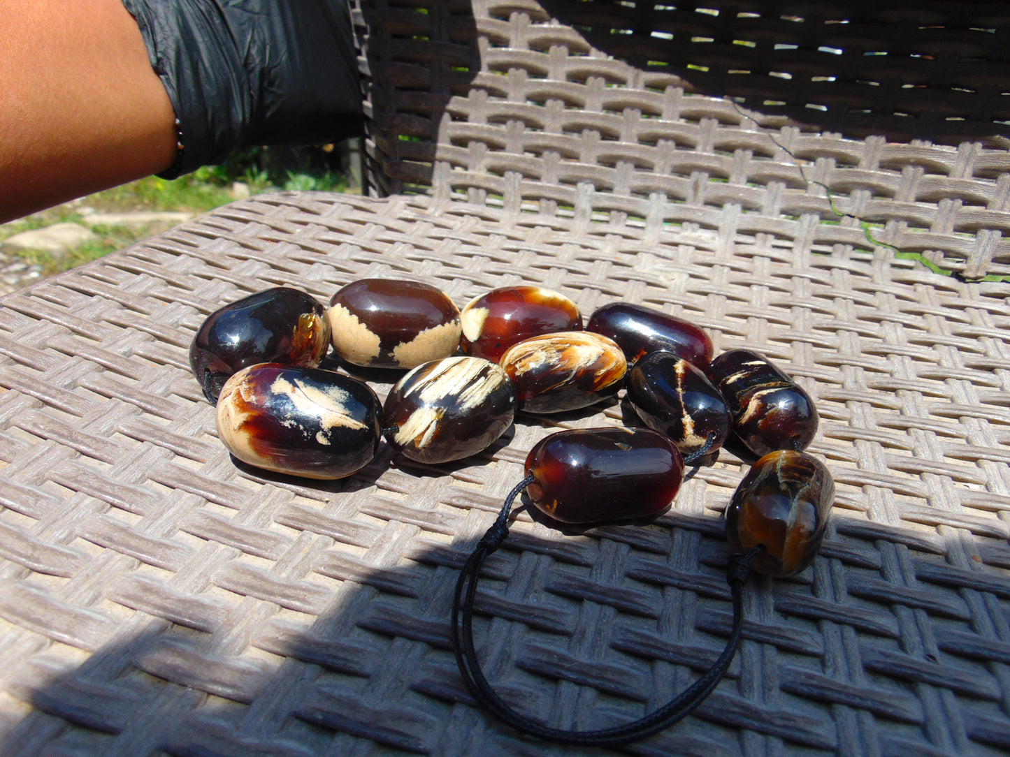 155 gr Small Necklace 11 beads Indonesian dark white Amber for Healing A11K158