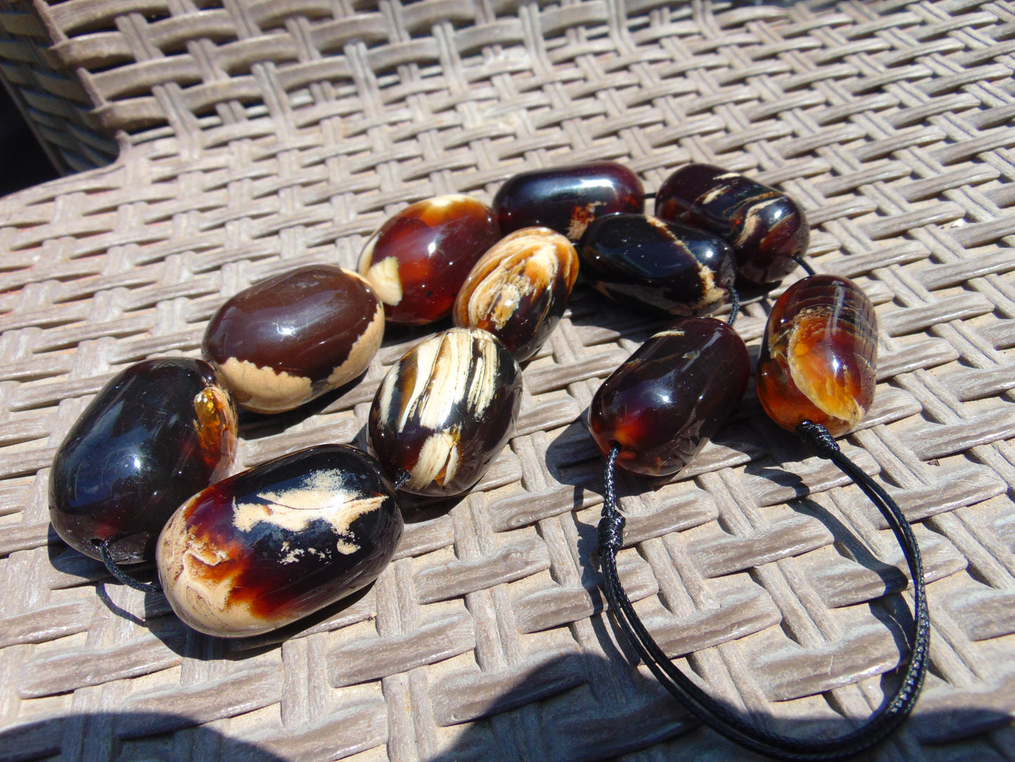 155 gr Small Necklace 11 beads Indonesian dark white Amber for Healing A11K158