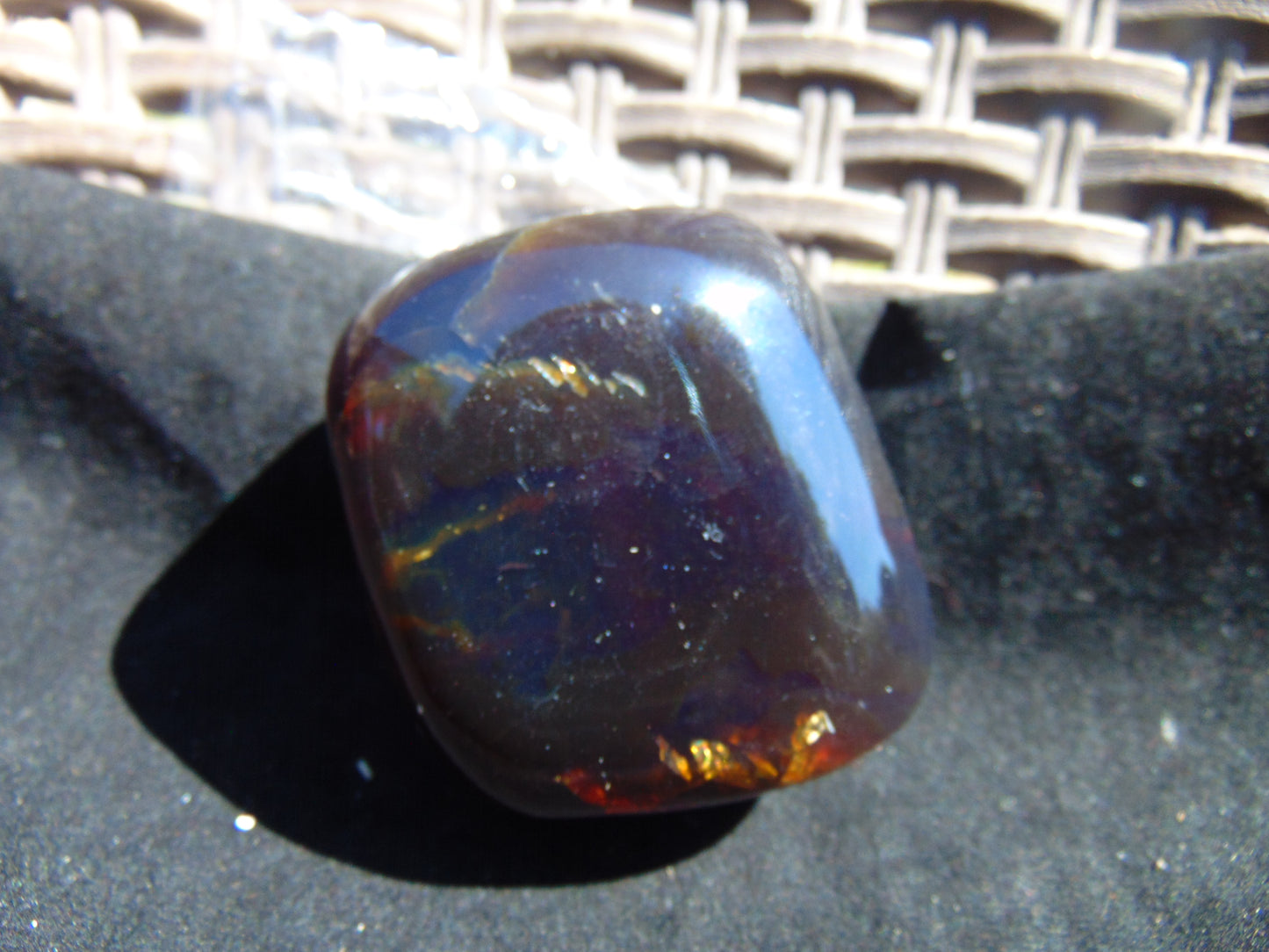 114 gram Shaped Square Fully Drilled Polished 10x9x9 cm Indonesia Dark Blue Amber for Healing 26bf86