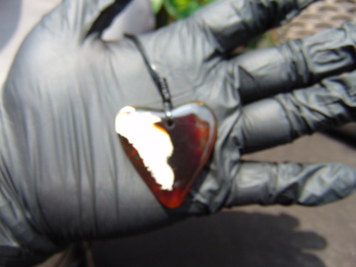 7 gr Heart Pendant 38x39x8mm Indonesia Amber for Healing 25N244