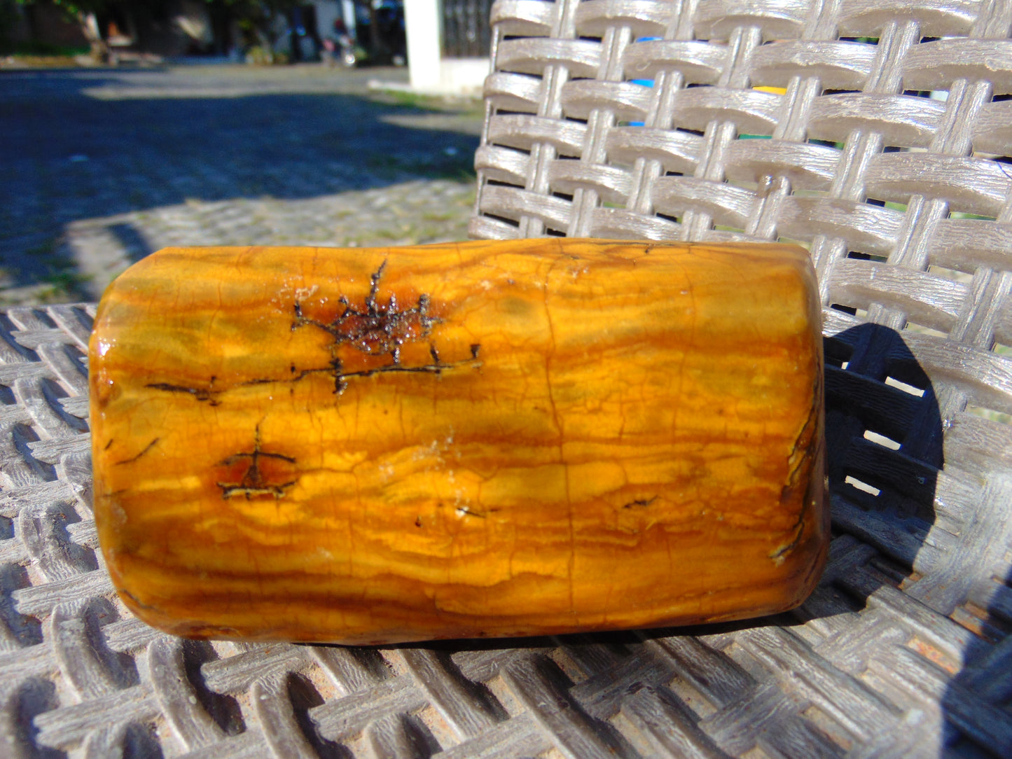 270 gram Polished Indonesia Yellow Fragrance Amber for Healing KM12