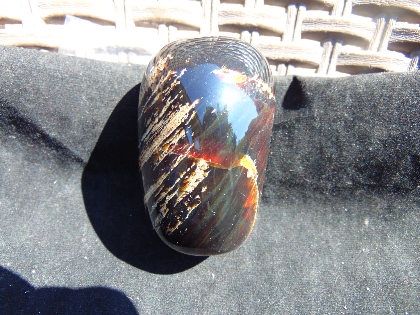 104 gram Shaped Square Fully Drilled Polished 10x9x9 cm Indonesia Green Amber for Healing 26bf42