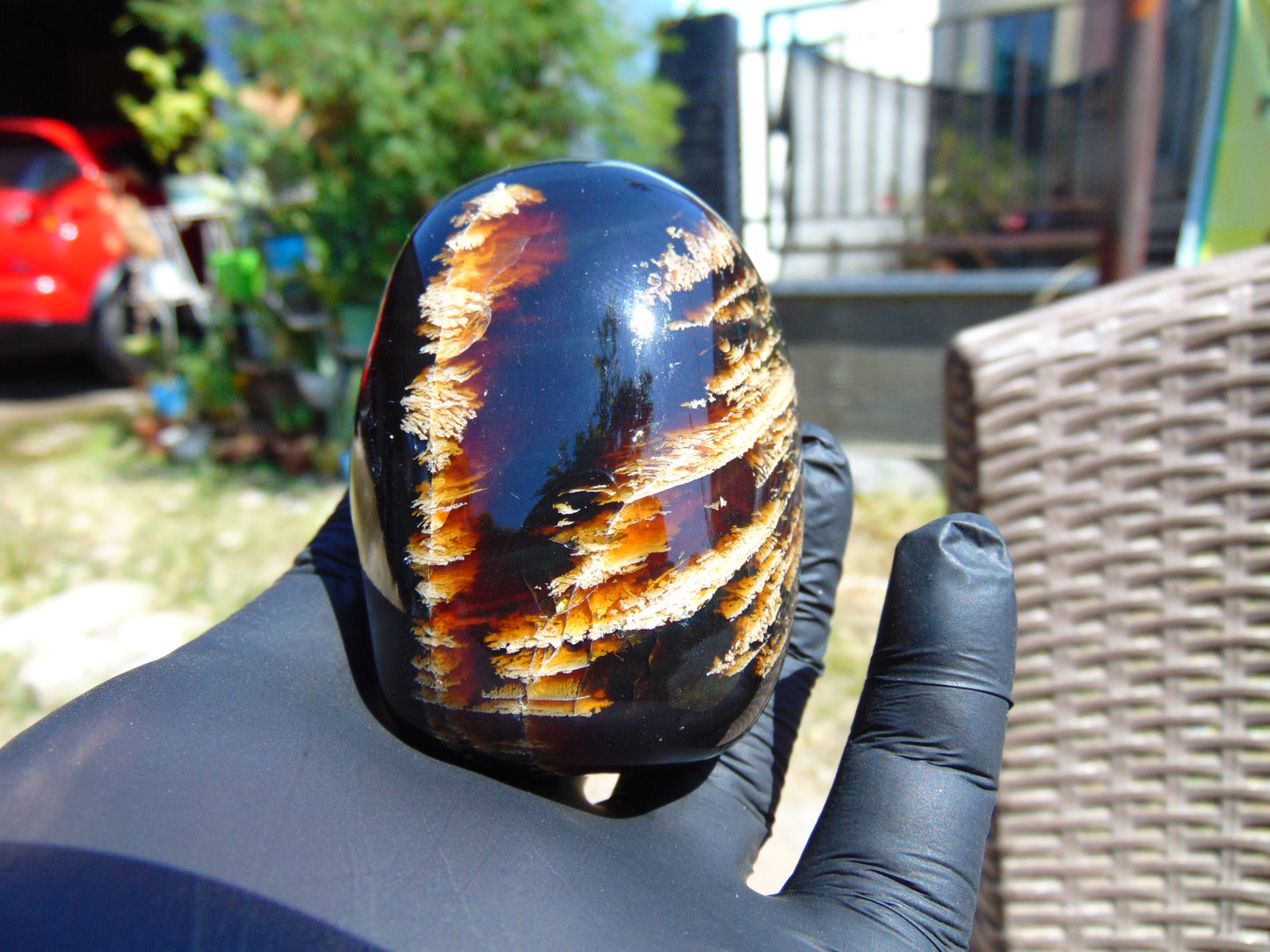104 gram Shaped Square Fully Drilled Polished 10x9x9 cm Indonesia Green Amber for Healing 26bf42