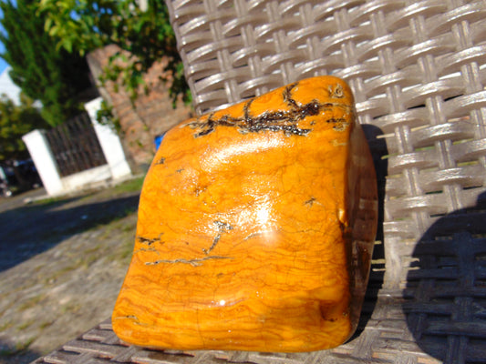 531 gram Polished Indonesia Yellow Fragrance Amber for Healing KM15B