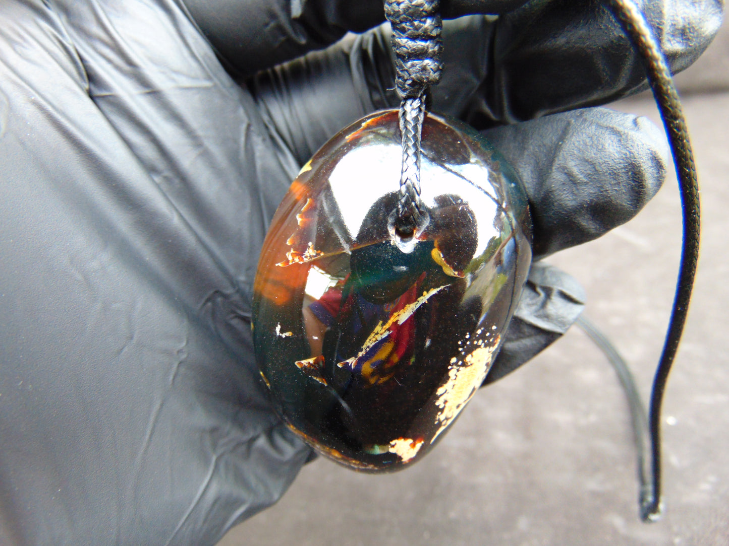 35 gr Pendant 55x36x39 mm Indonesian Amber for Healing P242