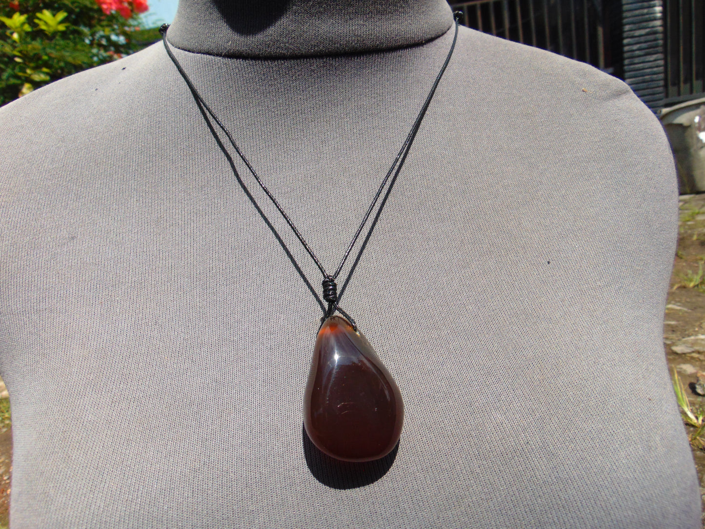 14 gr Pendant 42x28x21 mm Indonesian Red Violet Amber for Healing 25A438