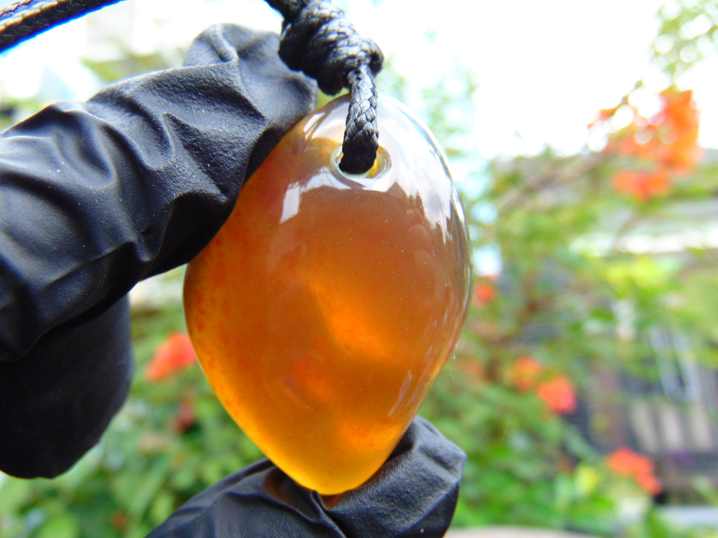 15  gr Pendant 45x32x19 mm Indonesian Blue Amber for Healing P62