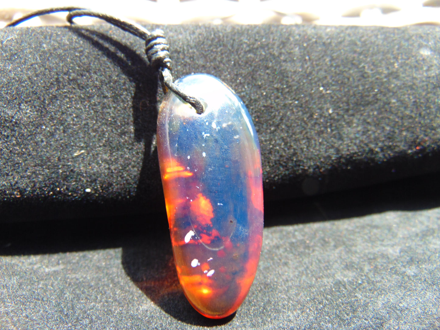 7 gr Pendant 44x17x15 mm Indonesian Crystal Blue Amber for Healing 25A444
