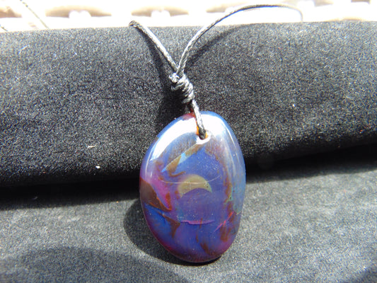 8 gr Pendant 38x25x16 mm Indonesian Blue Amber for Healing 25A449