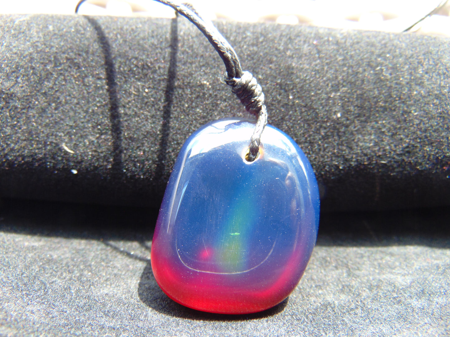 9 gr Pendant 33x27x16 mm Indonesian Blue Amber for Healing 25A454
