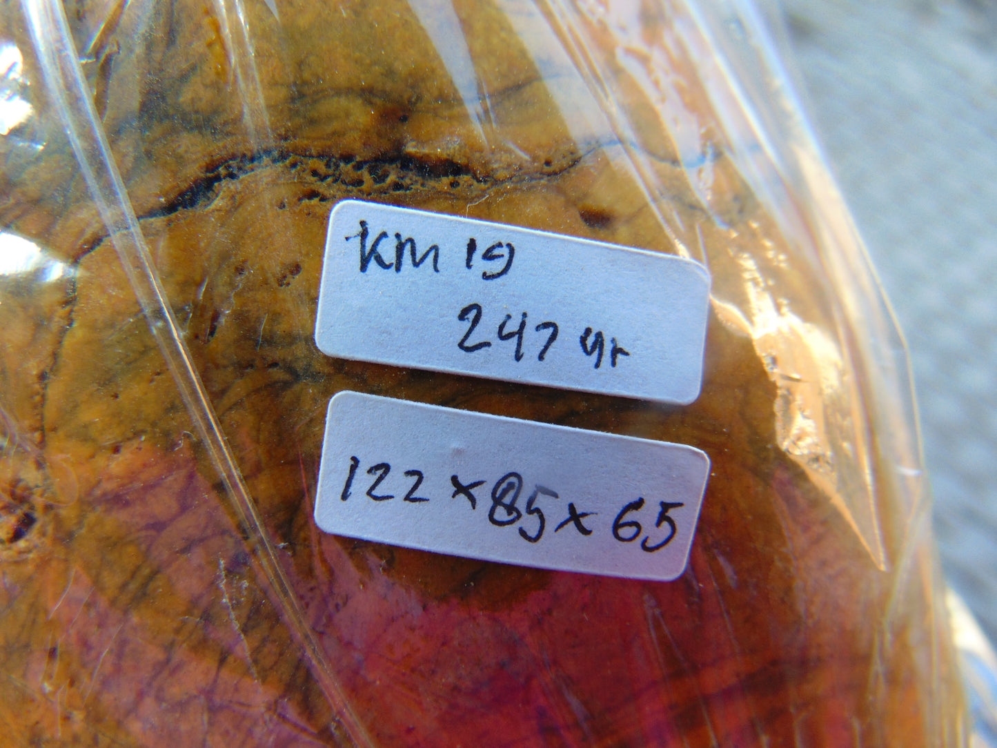 247 gram Polished Indonesia Yellow Fragrance Amber for Healing KM19