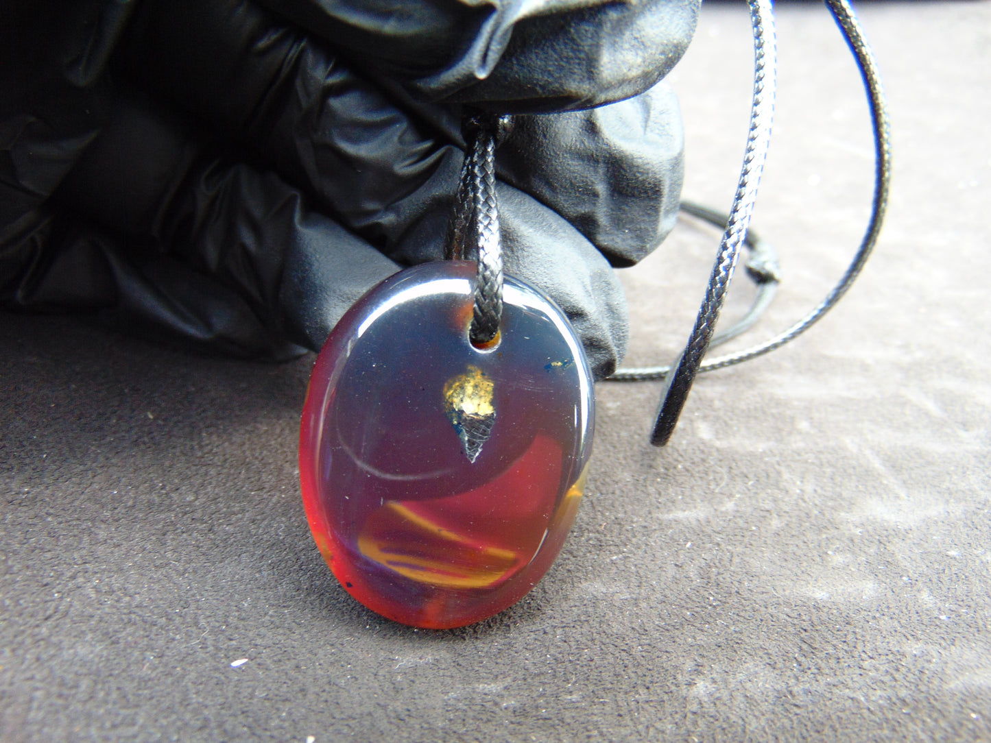11 gr Pendant Indonesian Blue Amber for Healing PC45