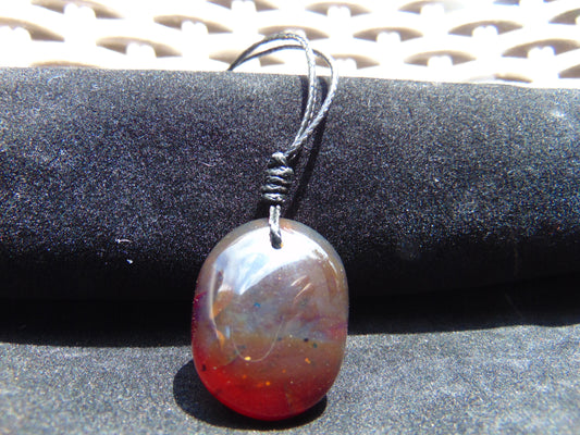 7 gr Pendant 29x23x18 mm Indonesian Red Blue Amber for Healing 25A481