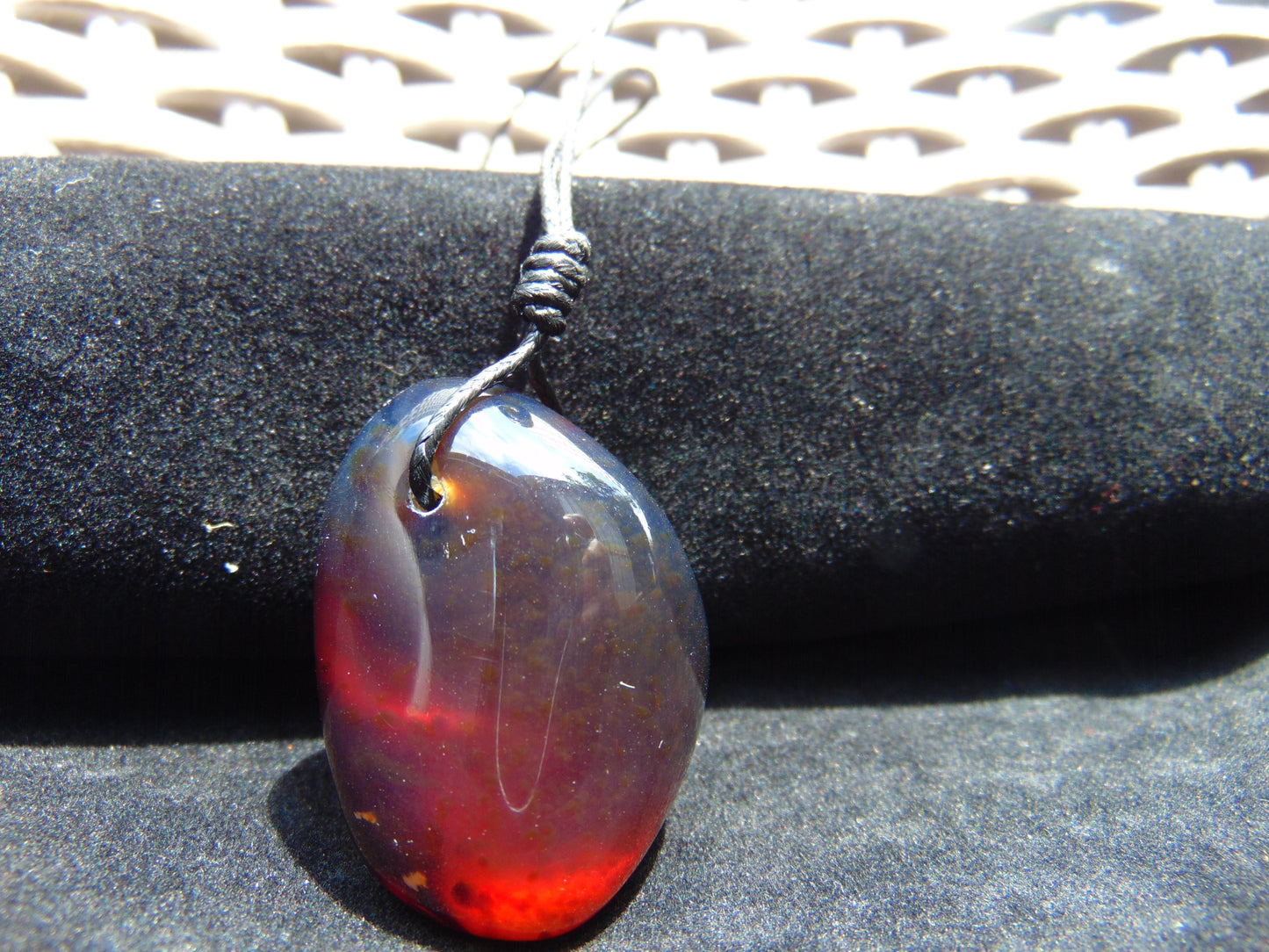 11 gr Pendant 38x27x21 mm Indonesian Crystal Red Blue Amber for Healing 25A436
