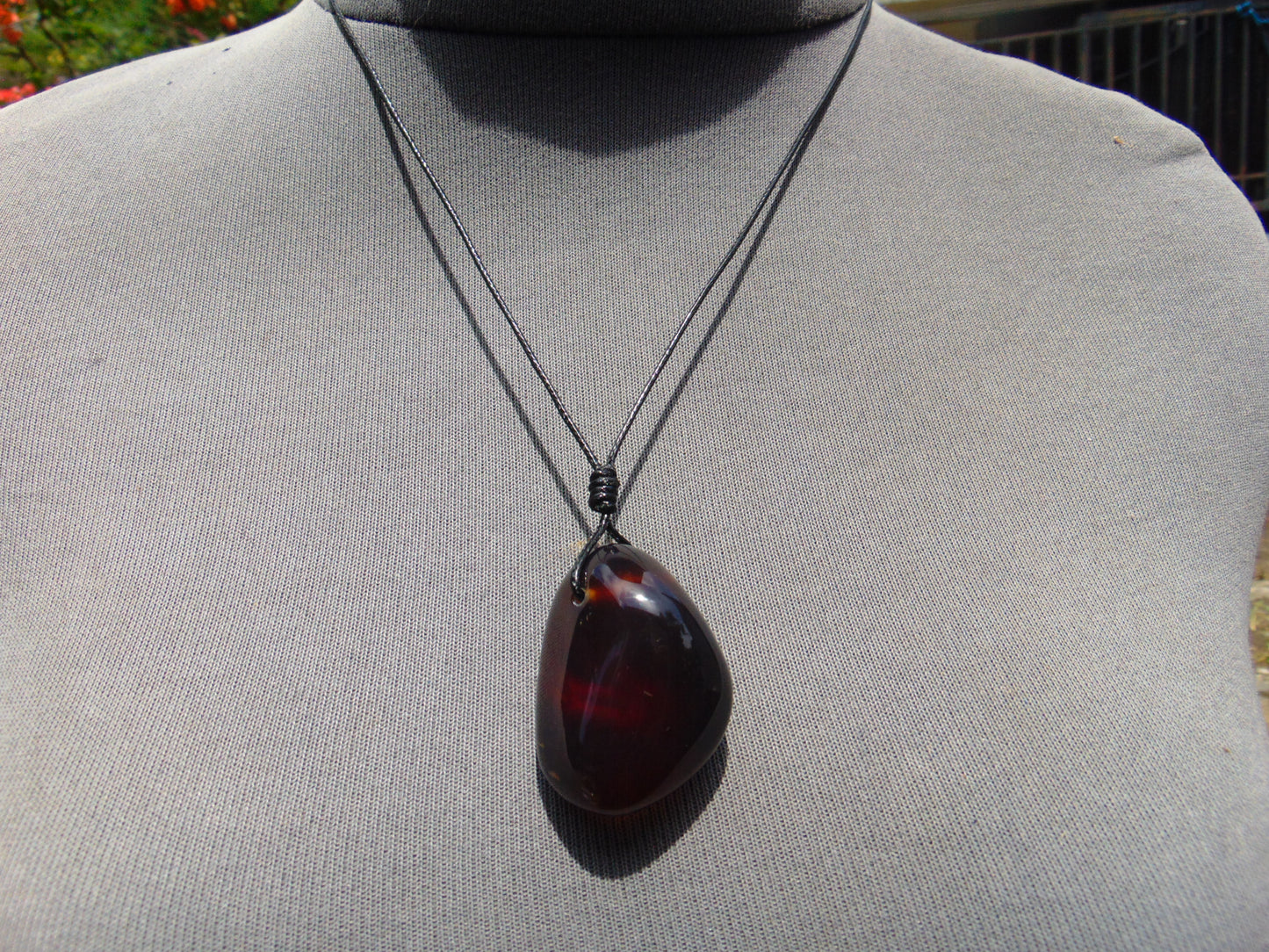 11 gr Pendant 38x27x21 mm Indonesian Crystal Red Blue Amber for Healing 25A436