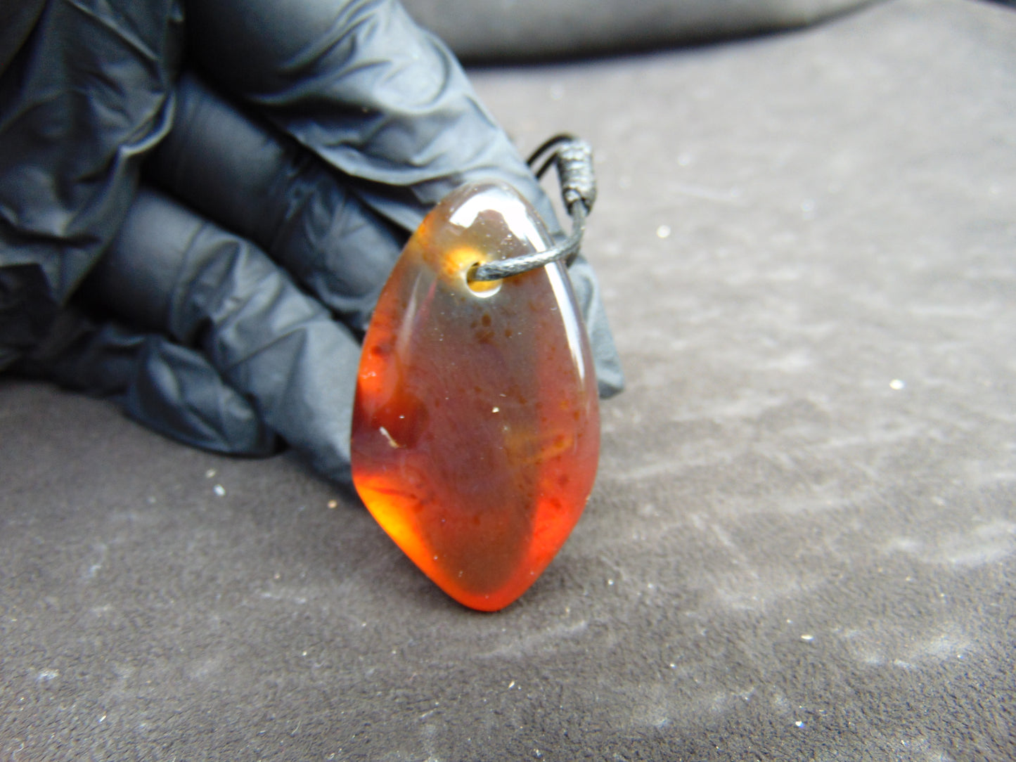 14 gr Pendant Indonesian Amber for Healing PC60
