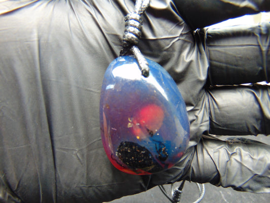 17 gr Pendant 42x32x19 mm Indonesian Blue Amber for Healing P49