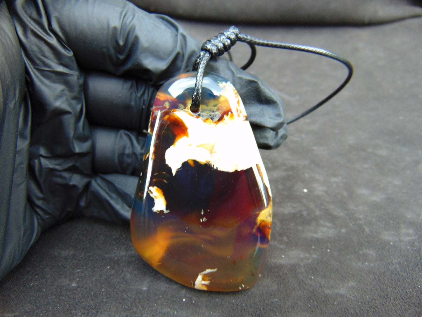 25 gr Pendant Indonesian Amber for Healing PDA531
