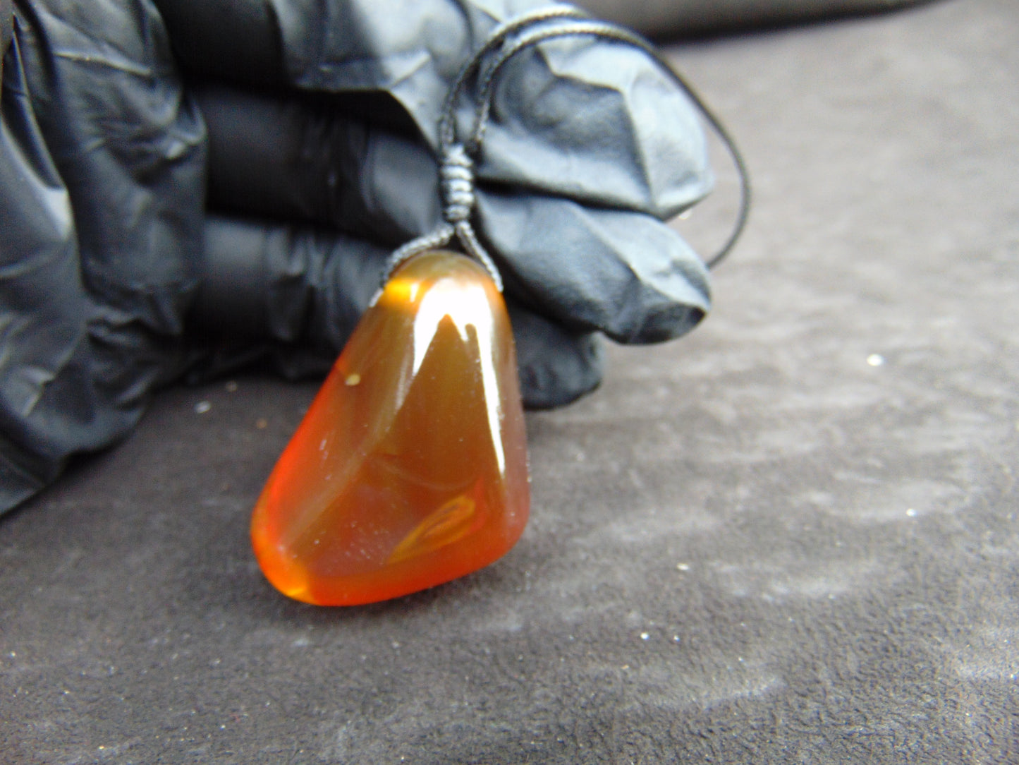 12 gr Pendant Indonesian Amber for Healing PCA4