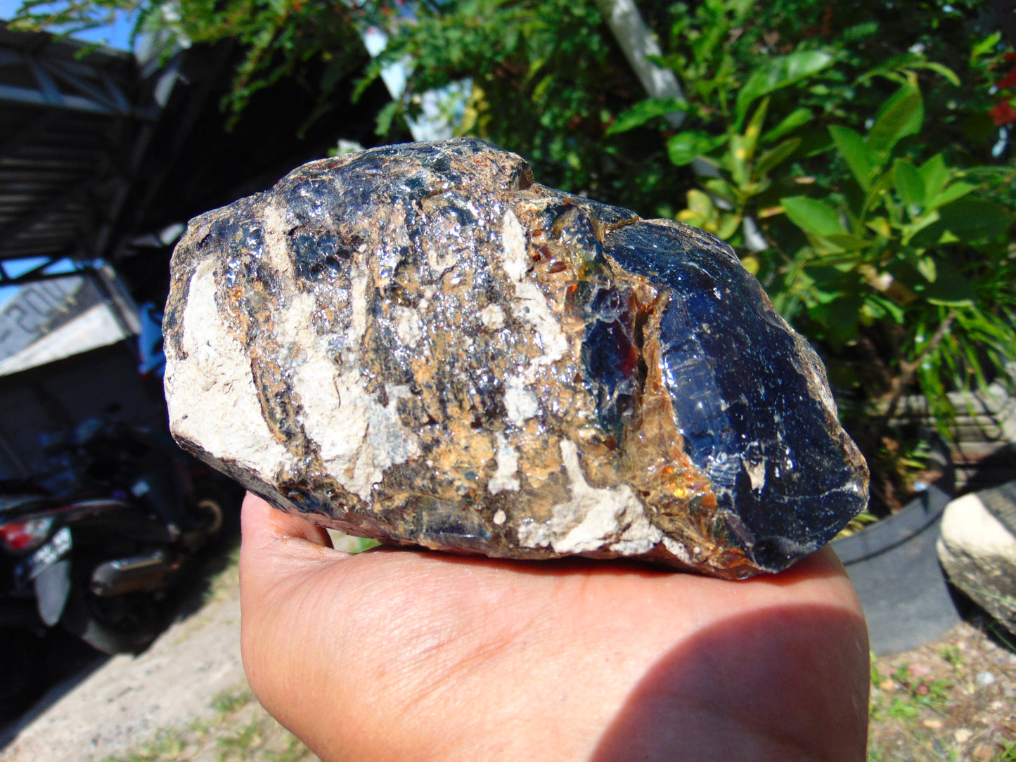 401 gram Rough Raw Indonesian Blue Amber for Healing MLRB71