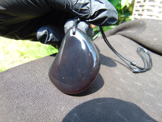 34 gr Pendant 51x38x17 mm Indonesian Amber for Healing A22