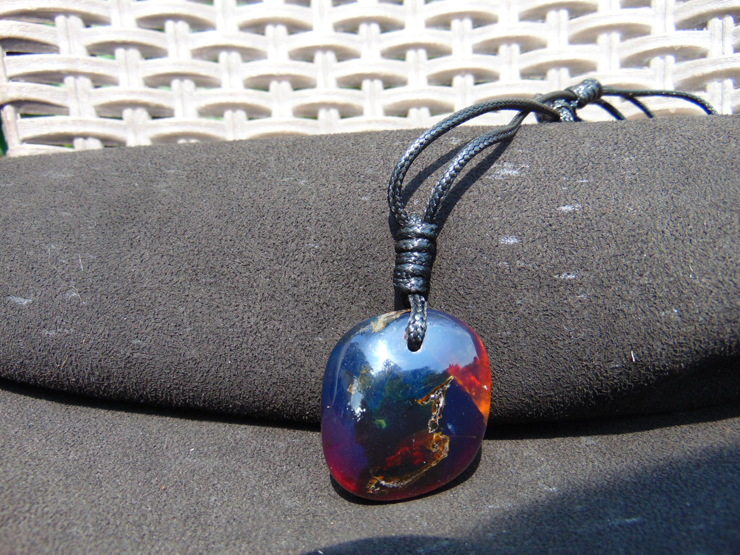 15 gr Pendant 38x34x20 mm Indonesian Blue Amber for Healing RB2