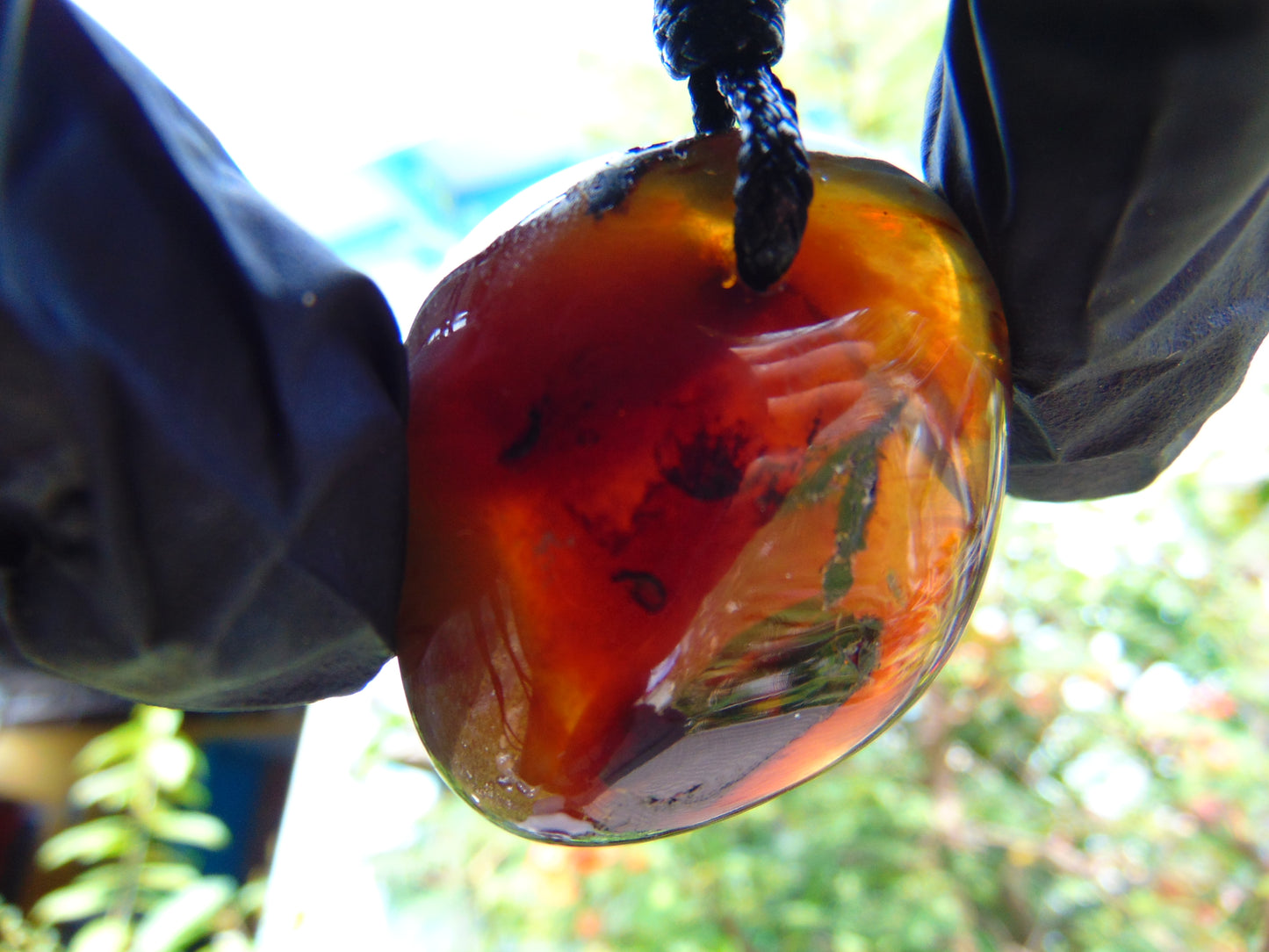 15 gr Pendant 38x34x20 mm Indonesian Blue Amber for Healing RB2