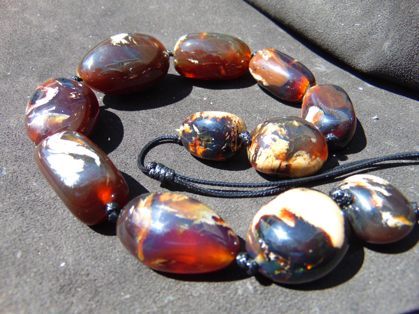 129 gr 11 beads Big Necklace Indonesian dark blue Amber for Healing