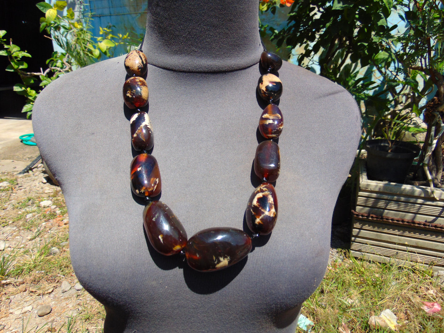 129 gr 11 beads Big Necklace Indonesian dark blue Amber for Healing