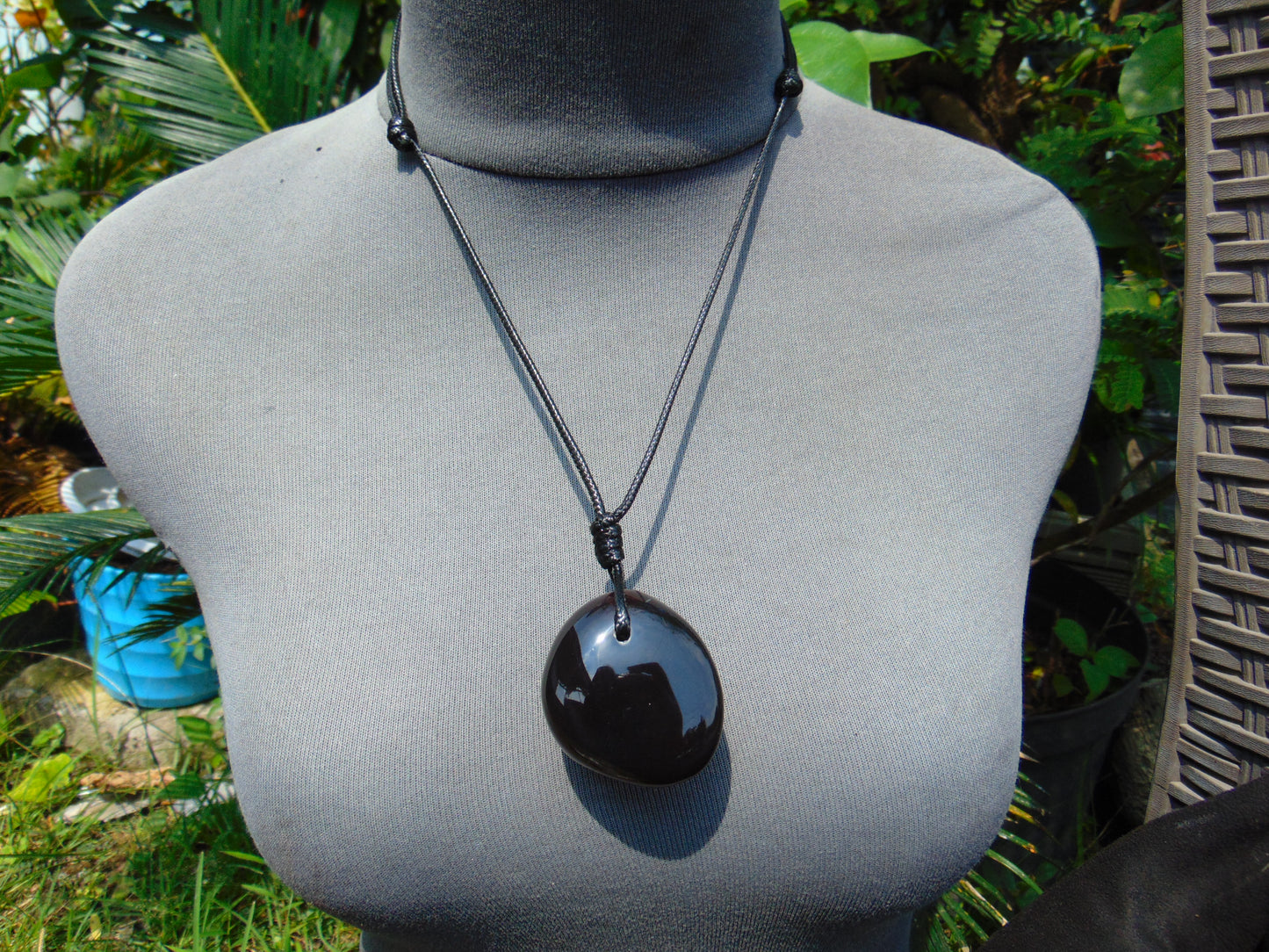 35 gr Pendant 44x40x36 mm Indonesian Amber for Healing PEY54