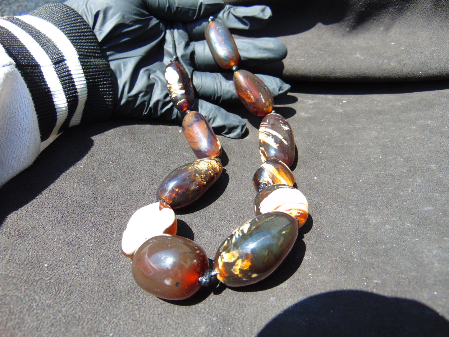 105 gr Big Necklace Indonesian Cherry Red Amber for Healing