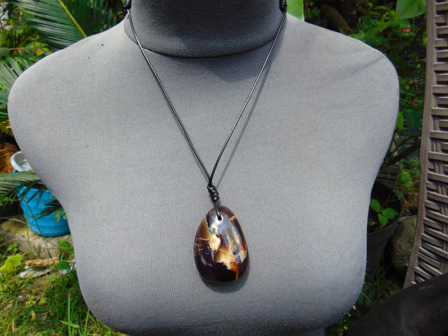 16 gr Pendant 50x35x15 mm Indonesian Amber for Healing PDN472