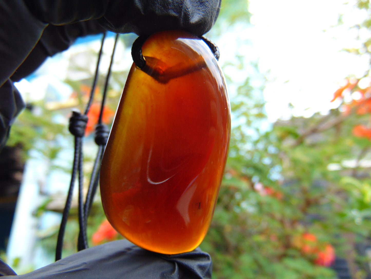 14 gram Pendant Indonesian Crystal Amber for Healing pb98