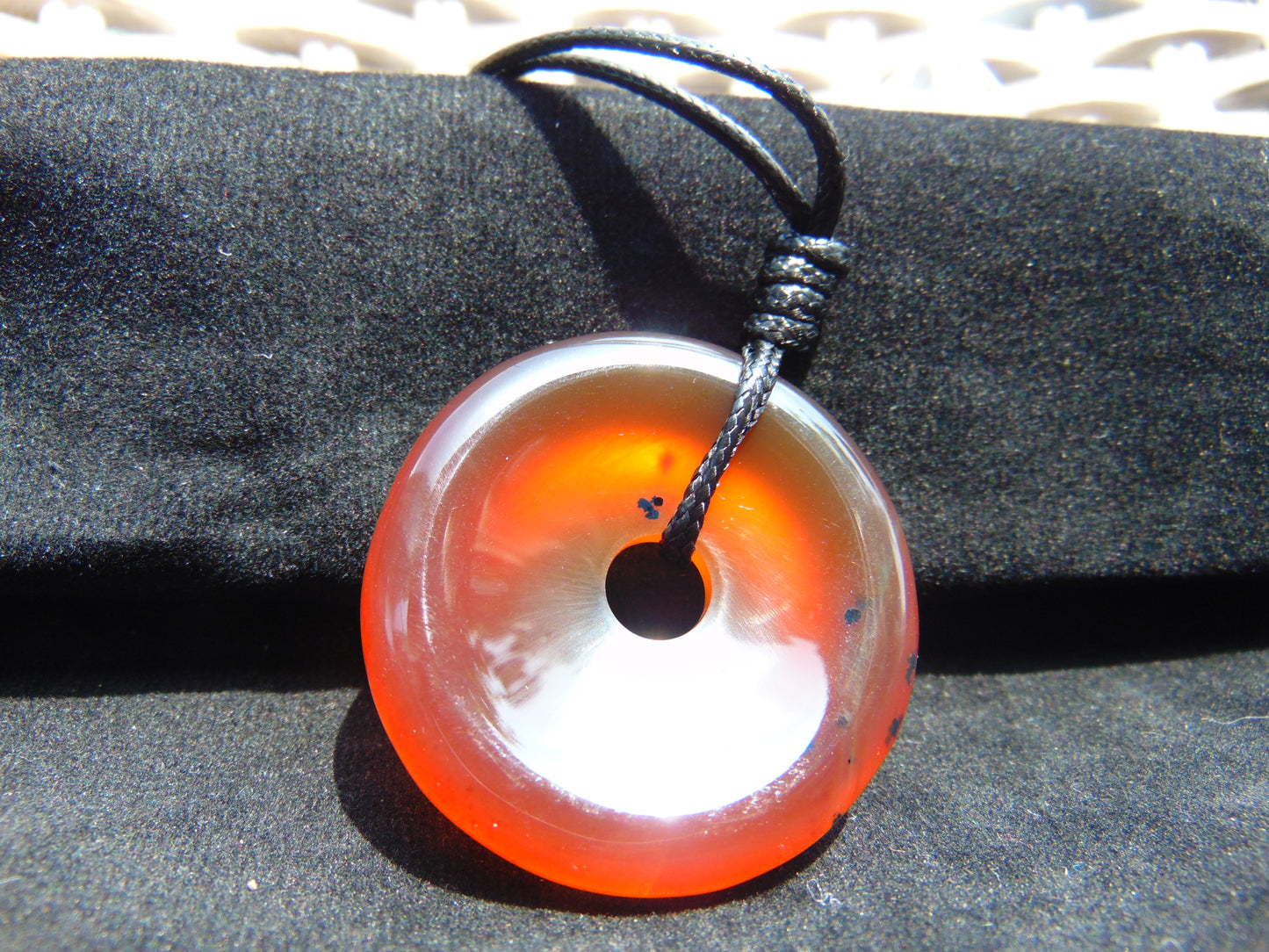 9 gr Donut Pendant Indonesian Amber for Healing 26A33