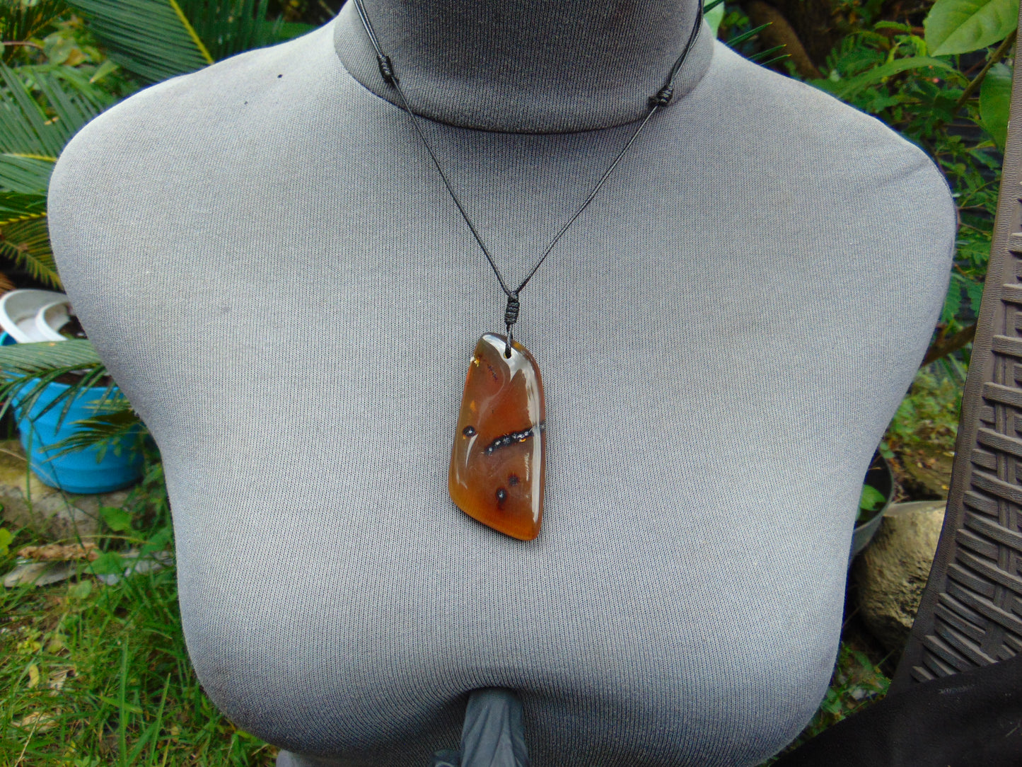 11.08 gr Pendant 56x24 mm Indonesian Amber for Healing Y26