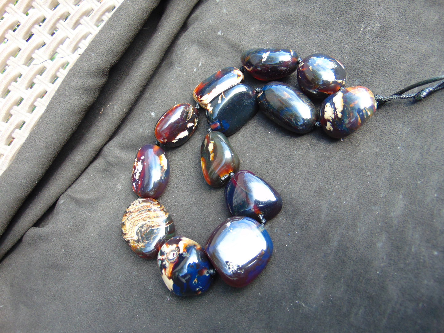 233 gr 13 beads necklace Indonesian Dark Blue Amber for Healing A13k105