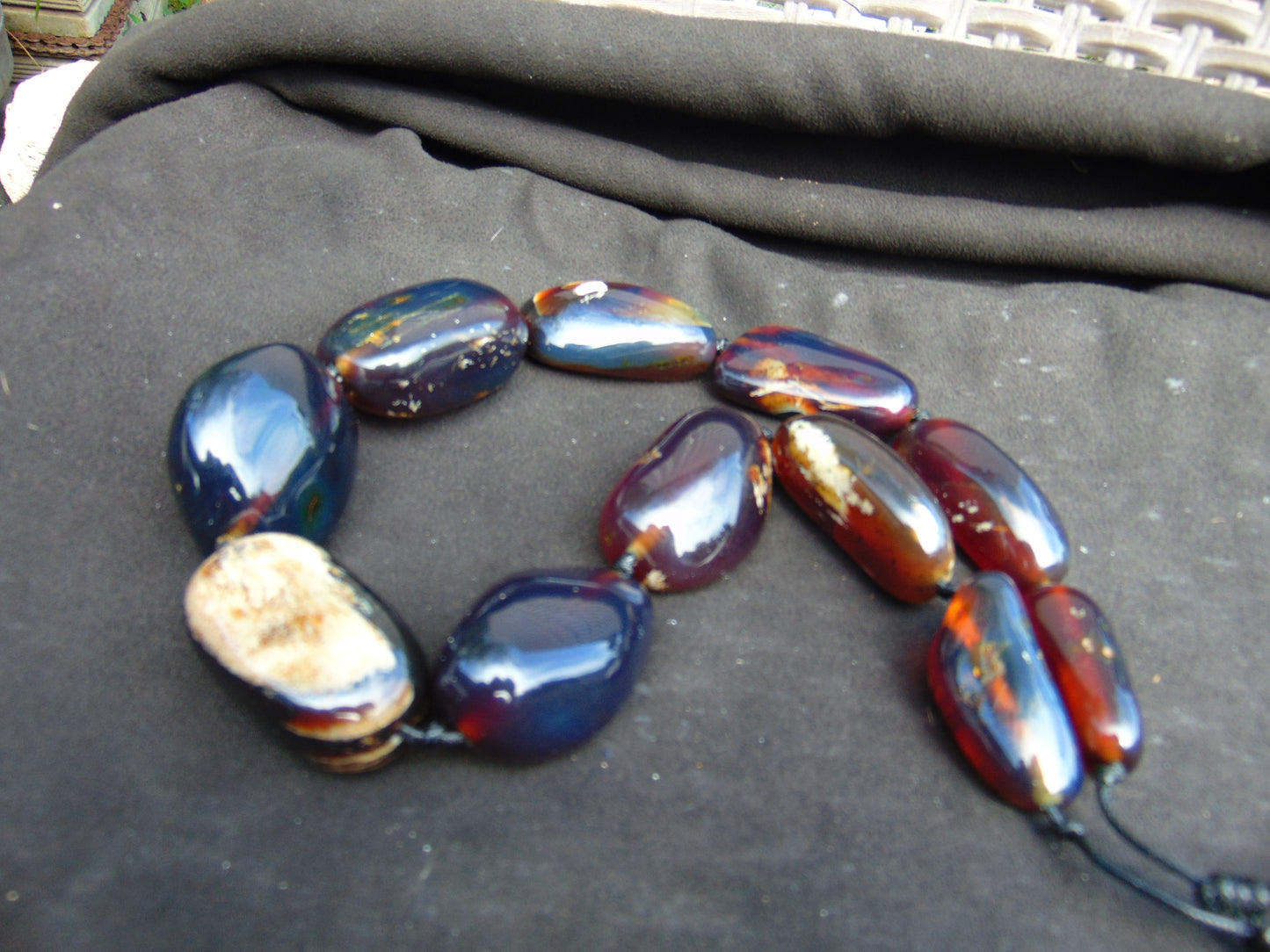 197 gr 11 beads necklace Indonesian Dark Blue Amber for Healing A11k100