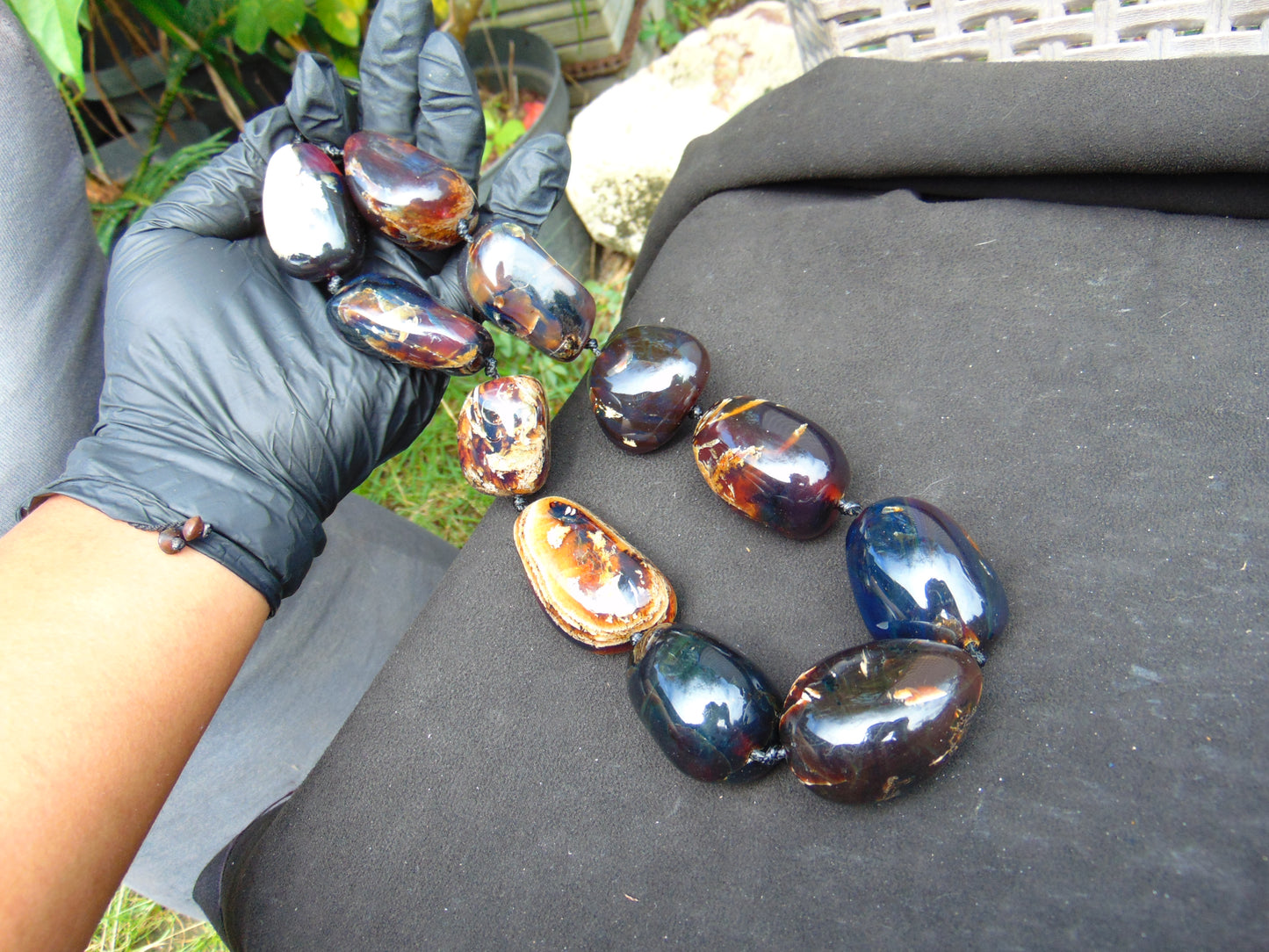 233 gr 11 bds Mushroom Inclusion Indonesian Dark Blue Amber for Healing A11k101