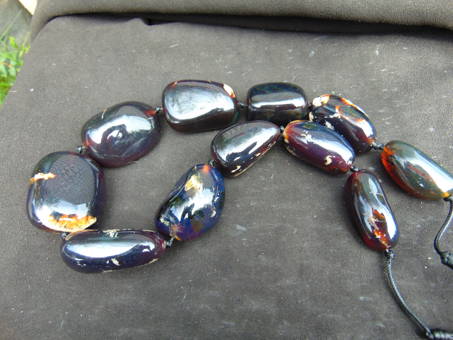 251 gr 11 beads necklace Indonesian Dark Blue Amber for Healing A11K102