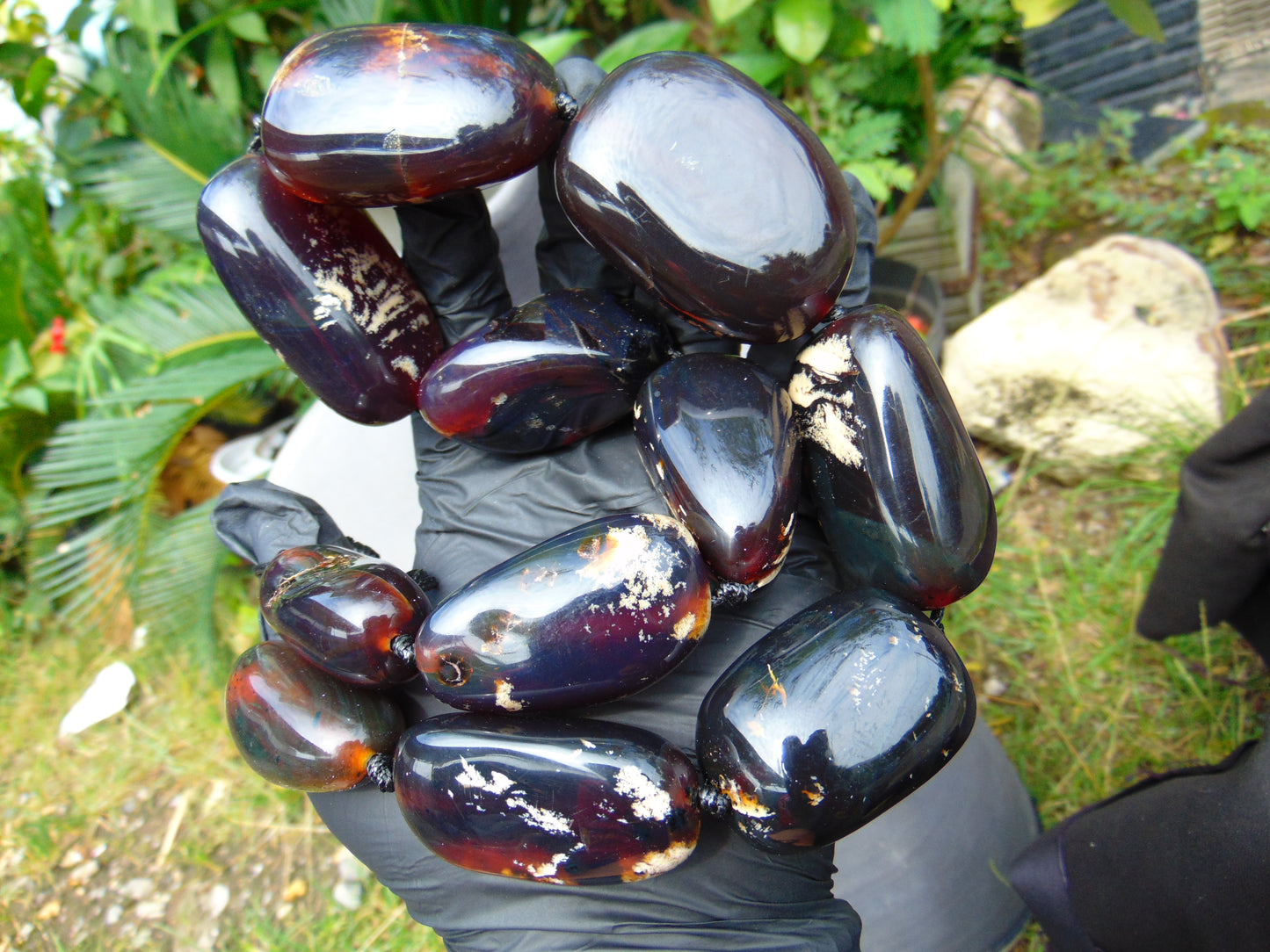 251 gr 11 beads necklace Indonesian Dark Blue Amber for Healing A11K102