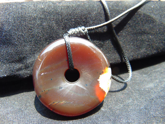 13 gr Donut Pendant Indonesian Amber for Healing 26A36