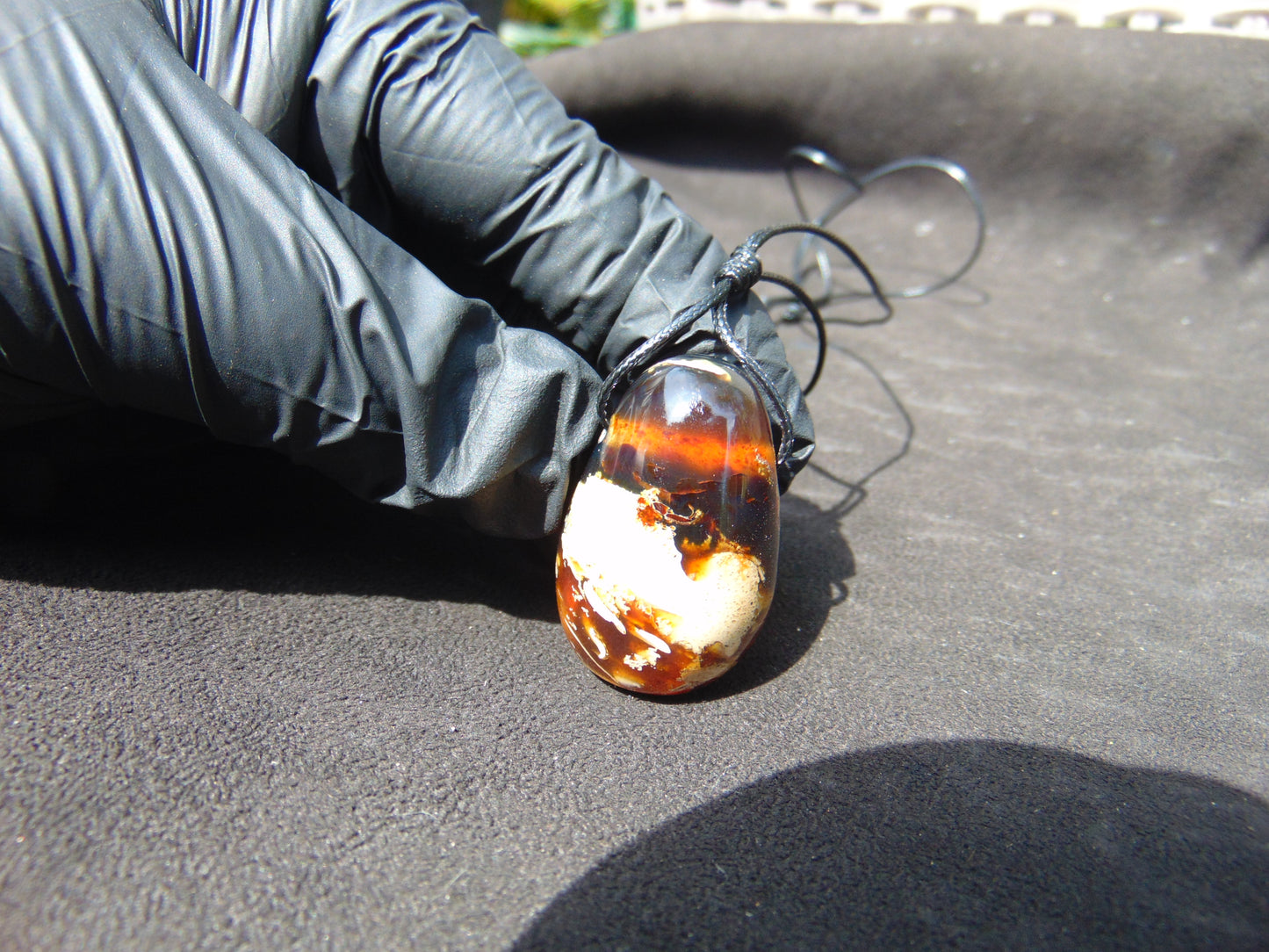 12 gr Teardrop Pendant 37x25 mm Indonesian Amber for Healing Y17